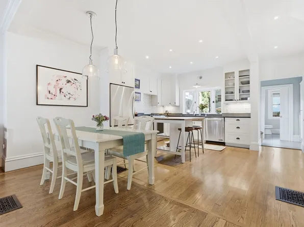 38 Bartlett St, Charlestown, MA 02129