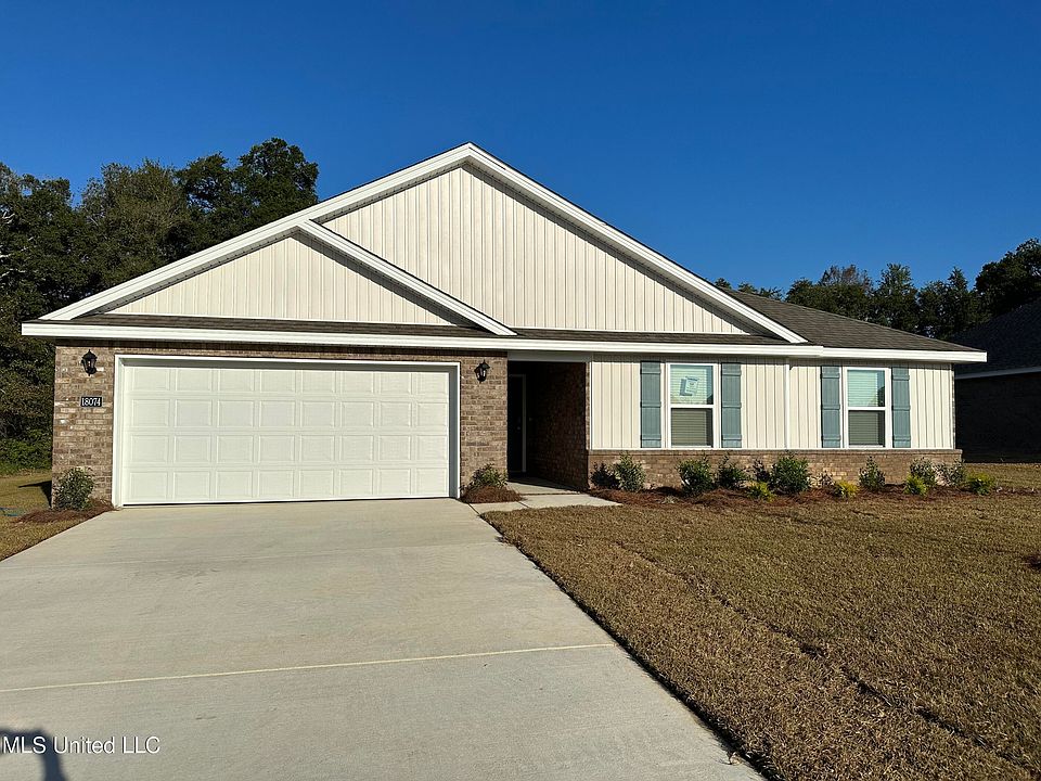 1st image of 18074 Big Leaf Dr