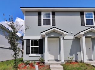 8414 McGirts Village Ln, Jacksonville, FL 32210