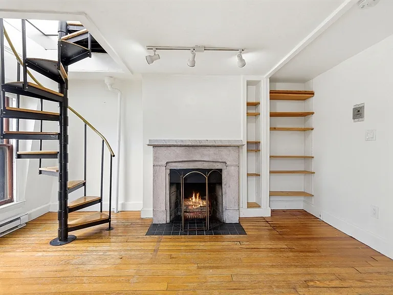 49 Brimmer St #9 — Photo 1