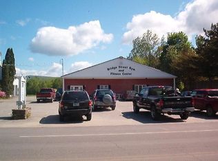 38 Bridge St, Colebrook, NH 03576