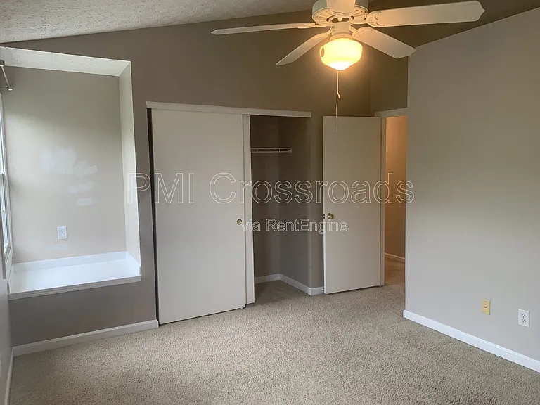 8620 Olenbrook Dr — Photo 31
