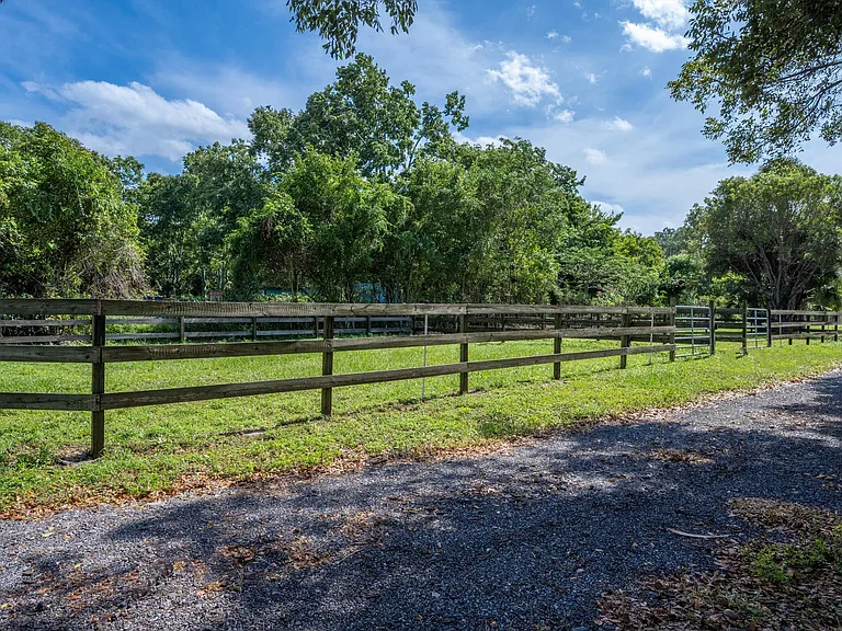 13717 E Citrus Dr — Photo 20