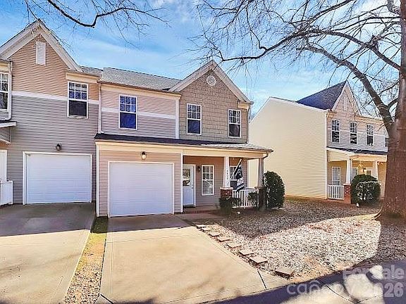 3rd image of 5426 Franklin Springs Cres