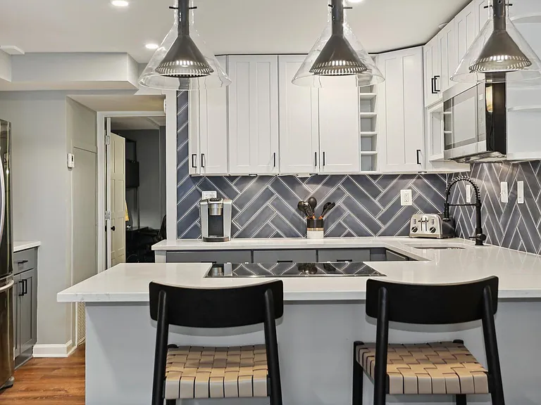 1712 Corcoran St NW #2 — Photo 5