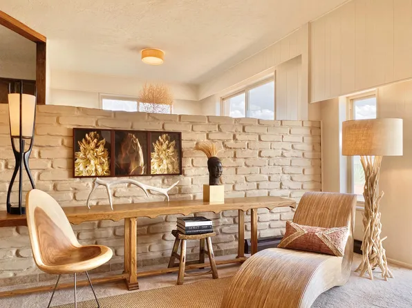 337 Chimaja Rd, Corrales, NM 87048