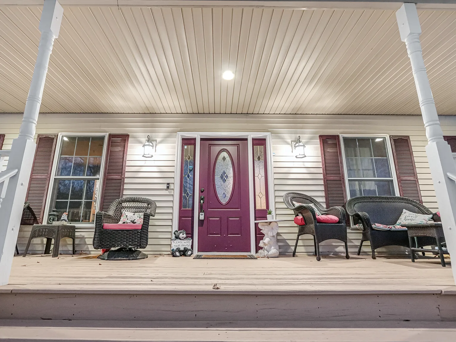 4 bed, 3060 sqft, $3,950 — Photo 2