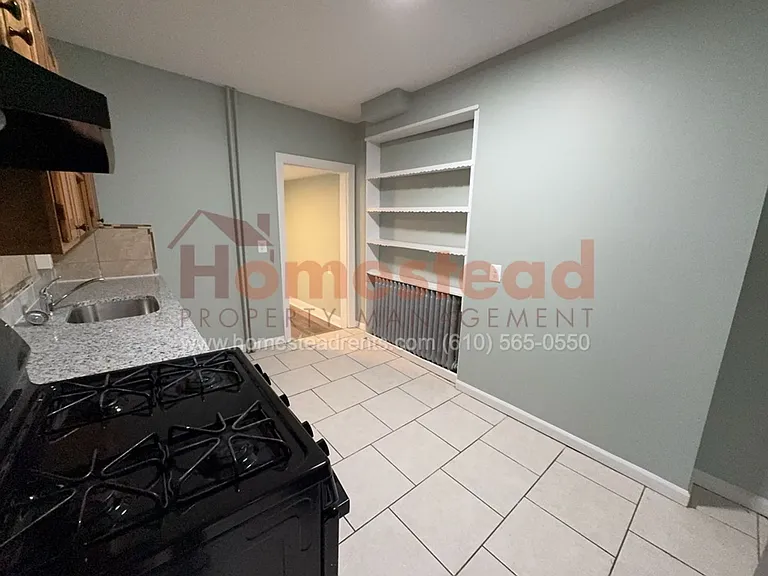 30 N Sycamore Ave — Photo 8