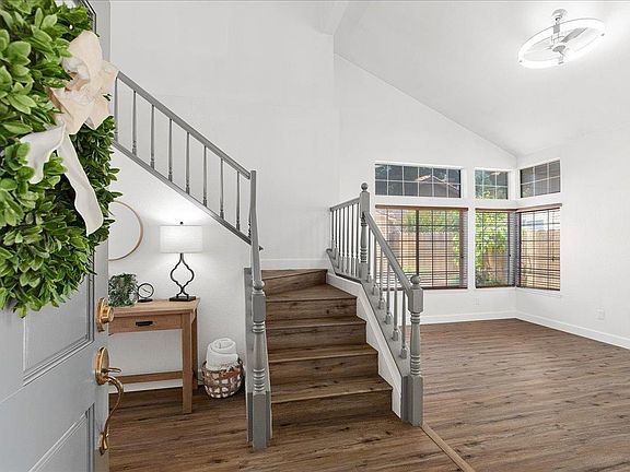 3rd image of 505 Redfield Ave