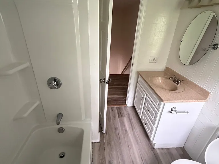 246 Bonin St #1 — Photo 6