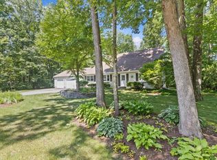 149 Oak Cir, Colchester, VT 05446
