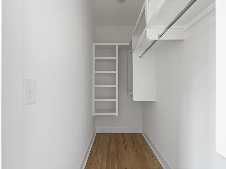 2830 Clifton Ave — Photo 33