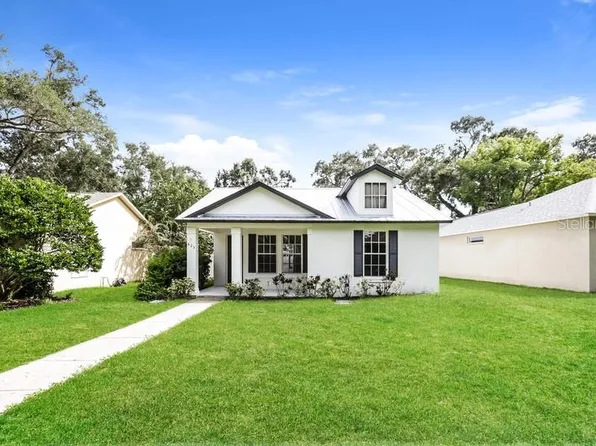 623 7th Ave NE, Largo, FL 33770