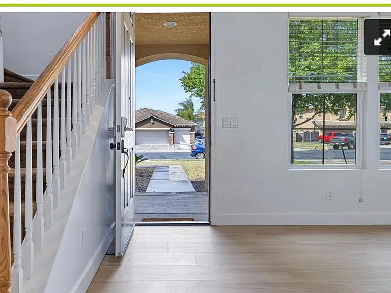 7087 E Fedora Ave — Photo 3
