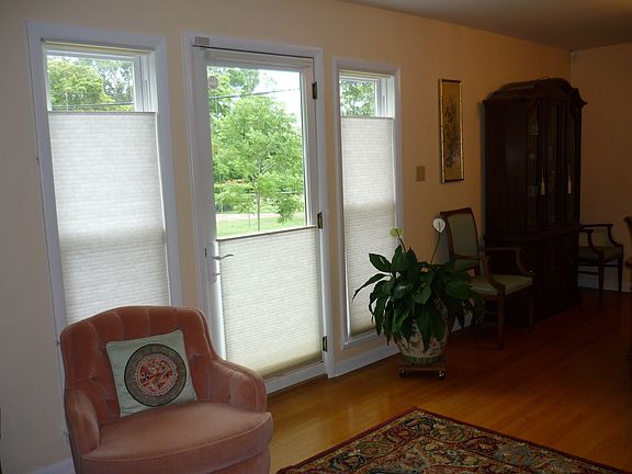 Living room - patio door