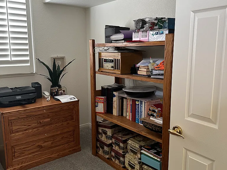 Bedroom/Office