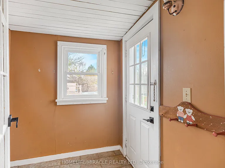 3318 Sinnicks Ave — Photo 15