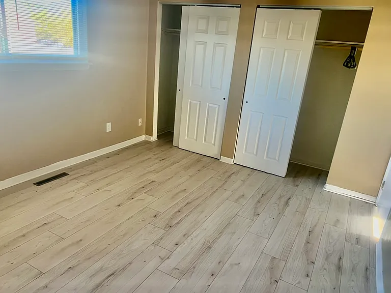 1324 Green Cedar Ln — Photo 4