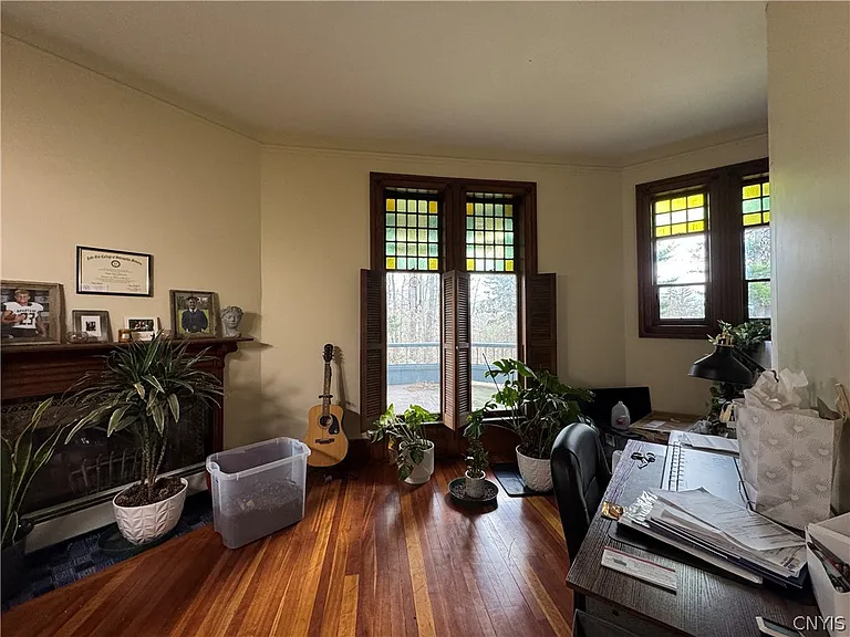 19 Chestnut St — Photo 6