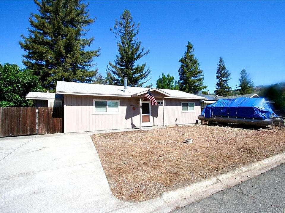 1st image of 12744 Blue Heron Ct