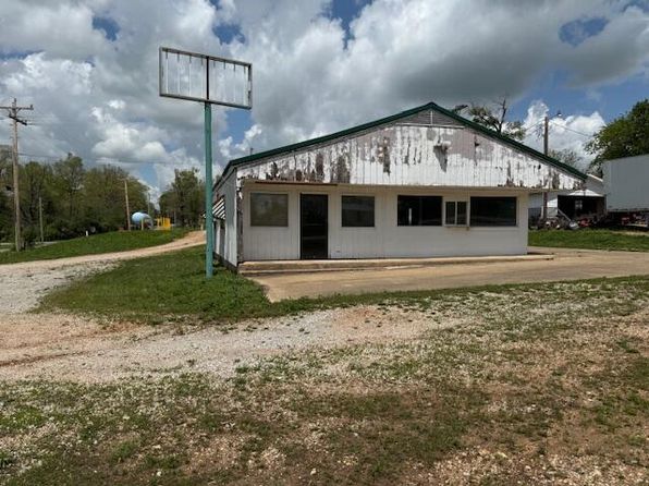 000 Cherry Street, Summersville, MO 65571