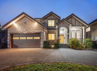 13305 87b Ave, Surrey, BC V3W6B9