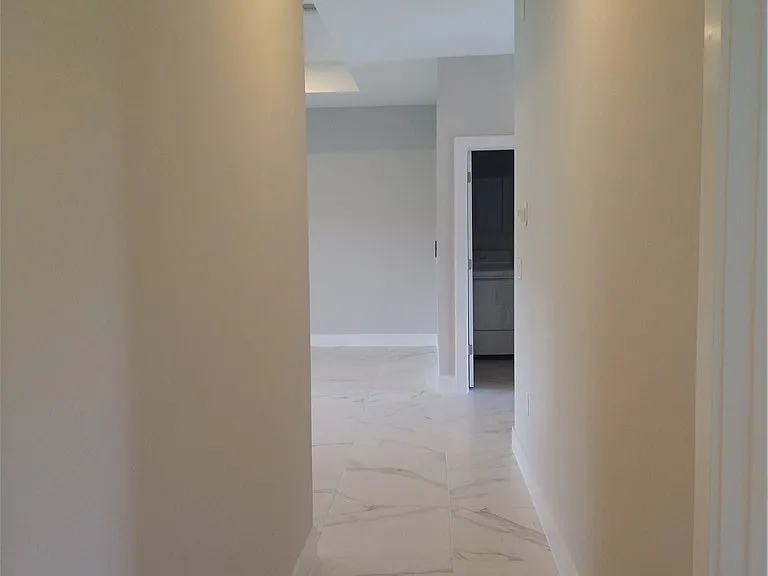 847 Bell Blvd S — Photo 23