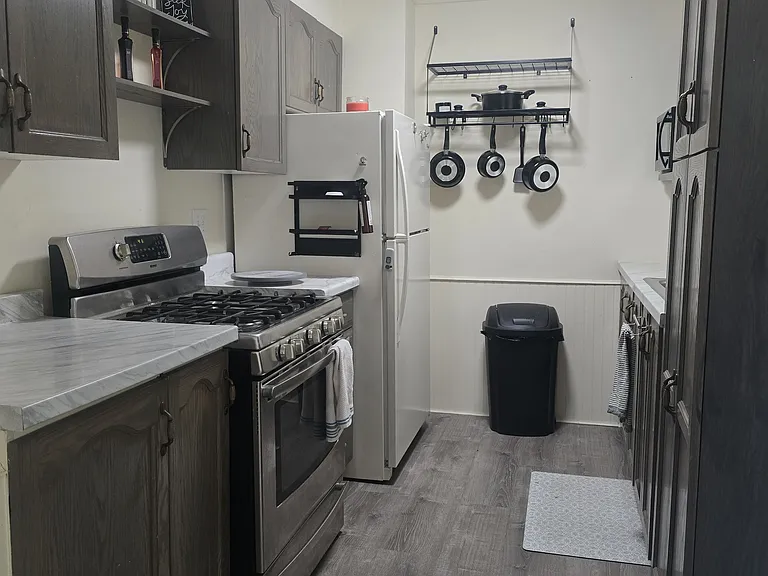 63 Lincoln Ave — Photo 8