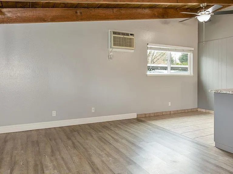 Chico Villa East Apartments — Photo 10
