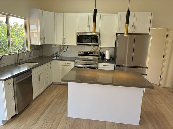 3rd image of 4392 E Campo Bello Dr