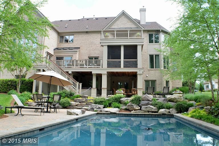 Salt Water Swimming Pool