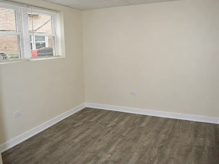 237 N Wood Dale Rd #C — Photo 8