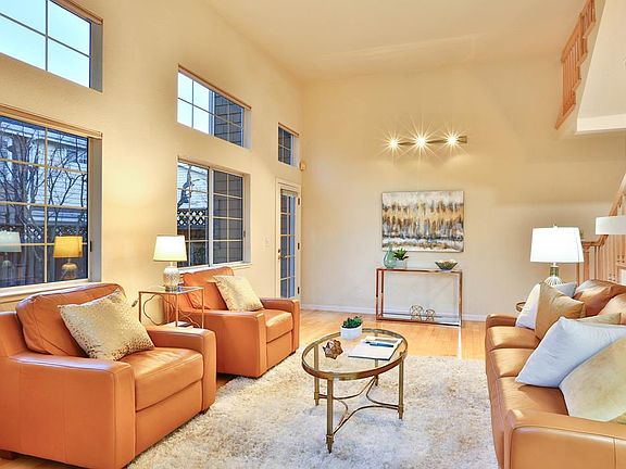 3rd image of 20677 Gardenside Cir