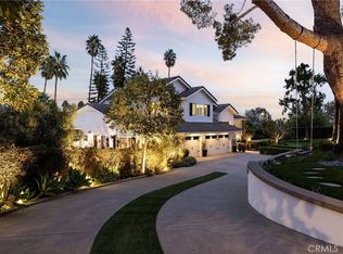 2121 Valhalla Dr, Santa Ana, CA 92705