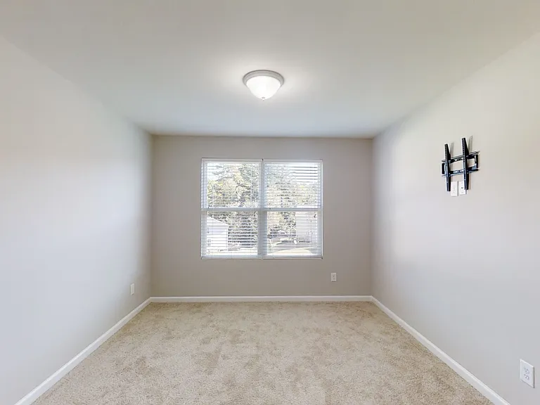 2711 Magnolia Tree Ln — Photo 22