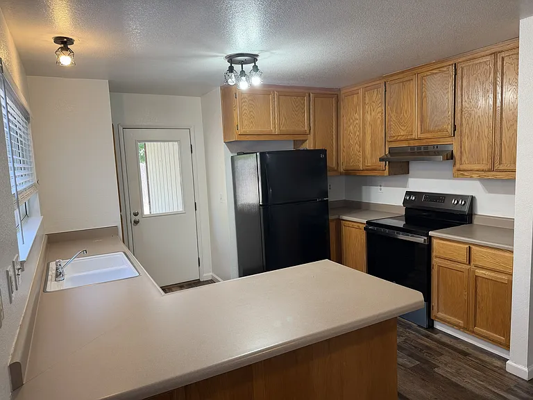 1813 Quail Meadows Cir — Photo 4