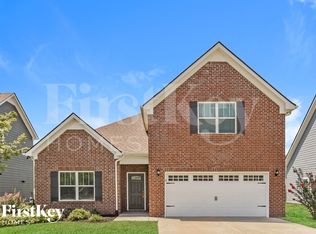 1146 Cotillion Dr, Murfreesboro, TN 37128