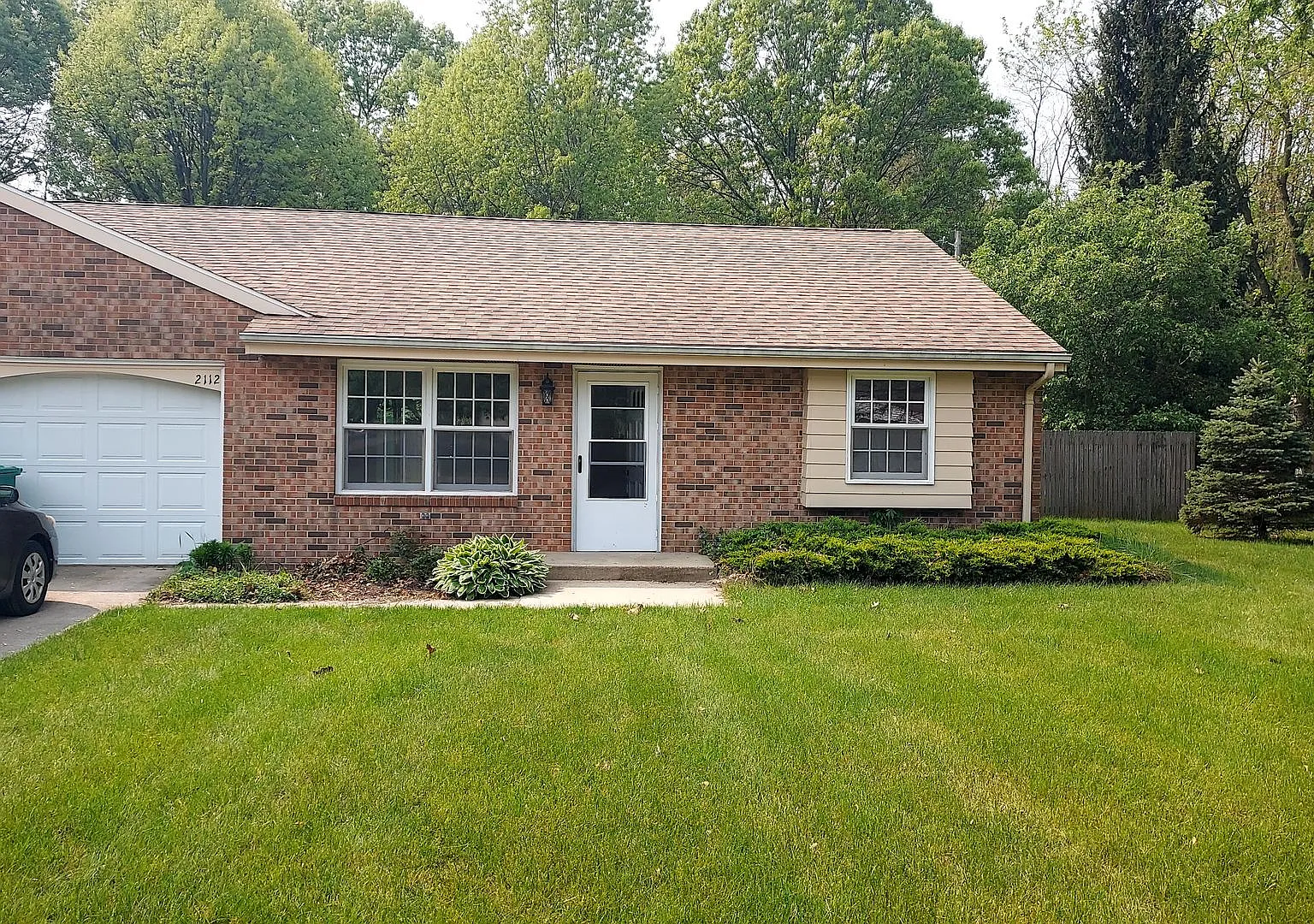 2 Bedroom 1 Bath 1025 Sqft Home Minutes to Downtown Stevensville — Photo 1