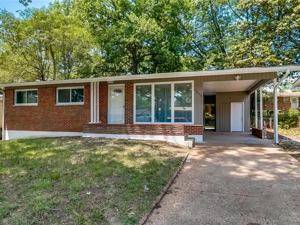 10233 Edgefield Dr, Saint Louis, MO 63136