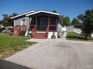 8611 W Irving Ln, Boise, ID 83704