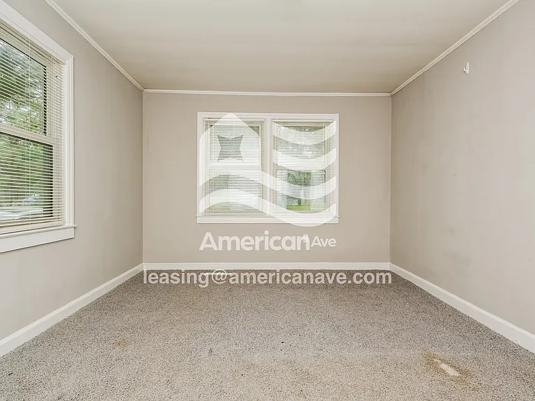 1511875_011_wm_-_bedroom_12911941.jpg