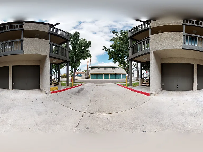 Lemon Ave Apts — Photo 10