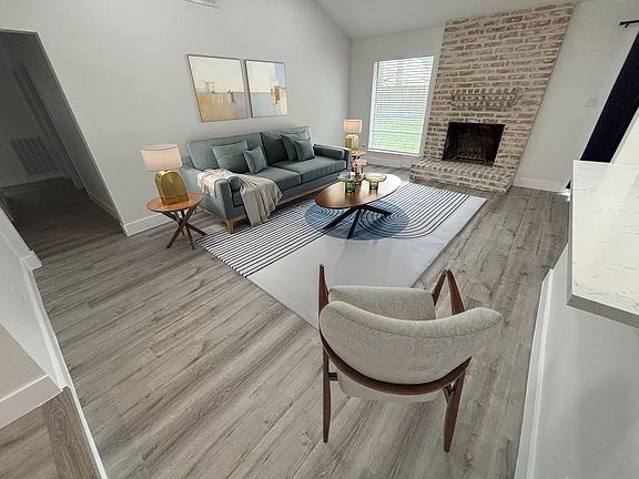 4th image of 714 Conestoga Cir
