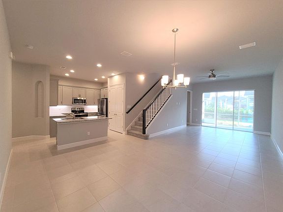 3rd image of 6314 Hanfield Dr