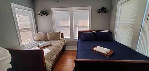 1st image of 723 E Euclid Ave #2