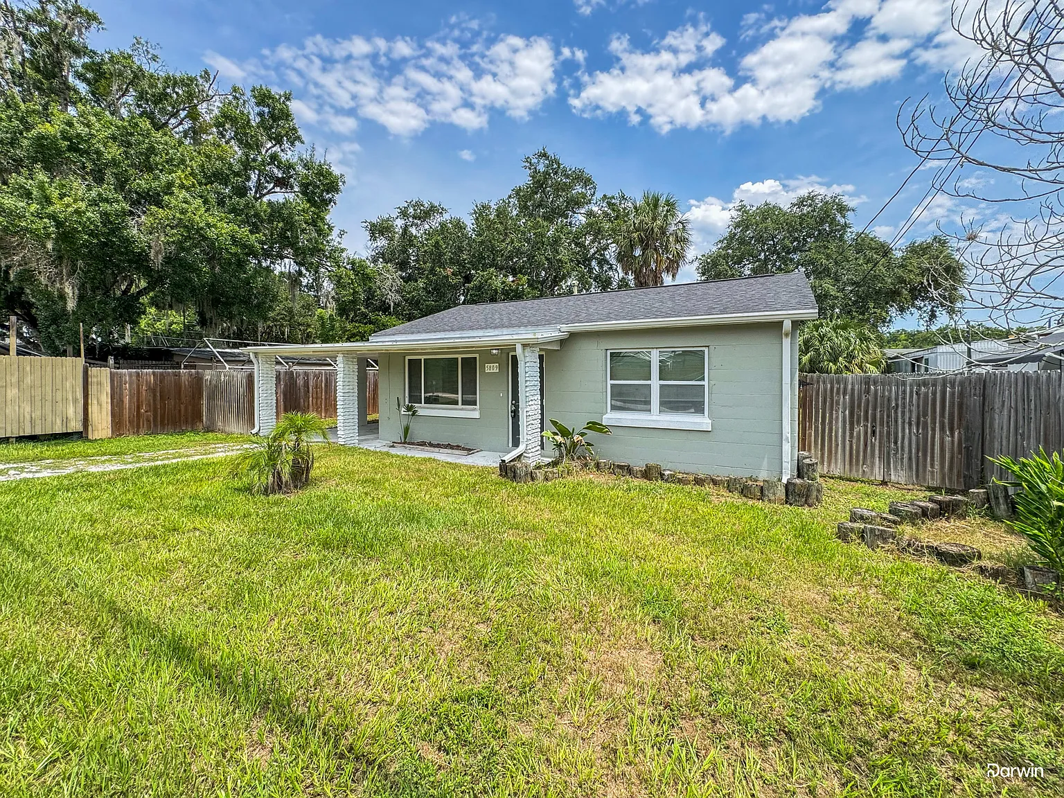 2 bed, 1.0 bath, 1020 sqft, $1,440 — Photo 2