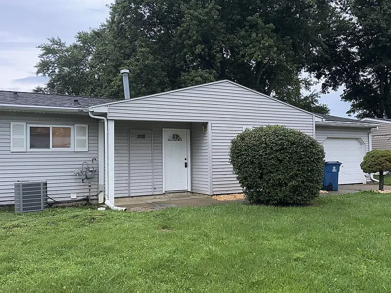 1531 Forbes Ave — Photo 2