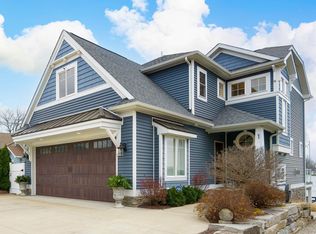 13453 Haddon St, Fenton, MI 48430