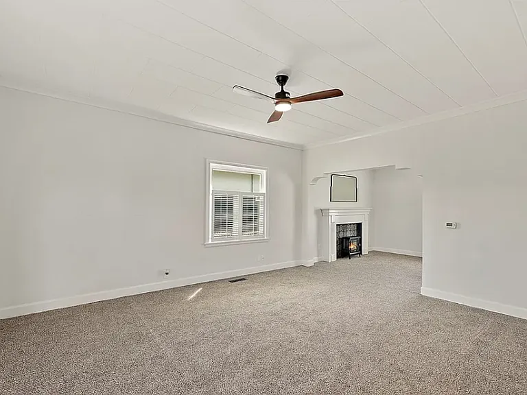 7640 Yakima Ave — Photo 5
