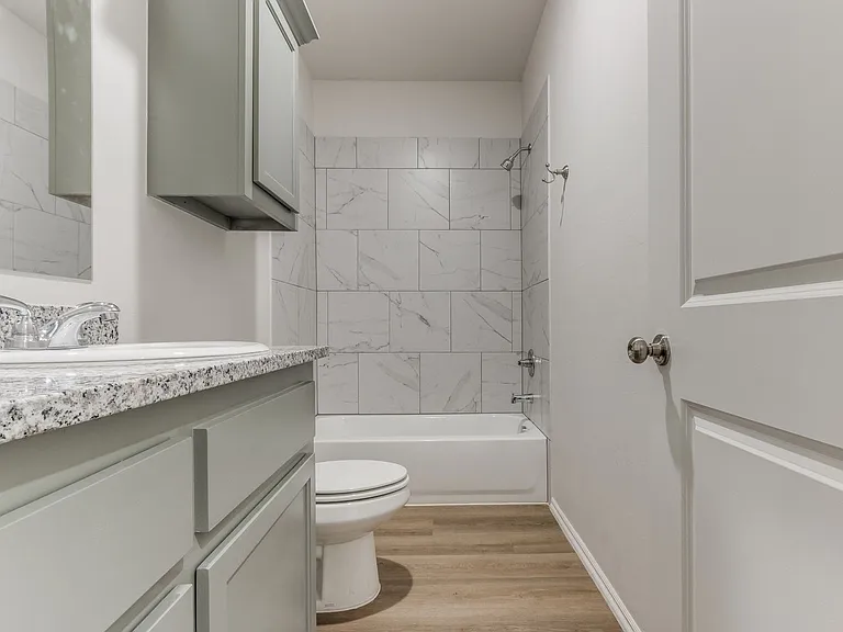 1541 Pavy Pkwy — Photo 43